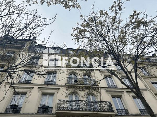 Location Appartement 2 pièces 67.7 m² - 58 AVENUE DES GOBELINS Paris 75013