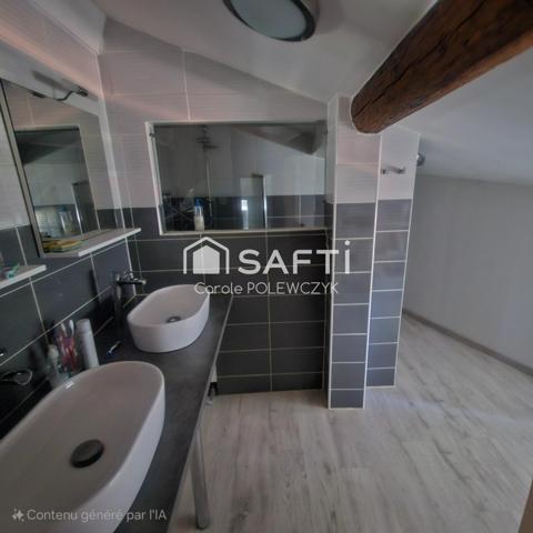 BELLE MAISON DE VILLE