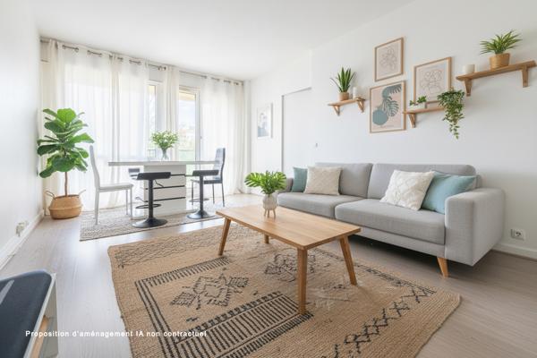 Dernier étage avec ascenseur – Appartement 5 pièces traversant – Entièrement rénové – Balcons – Proche gare et
