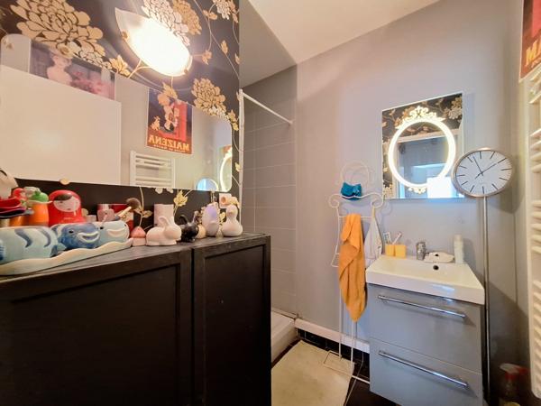 Appartement 4 pièce(s) 3 chambre(s) 99 m²