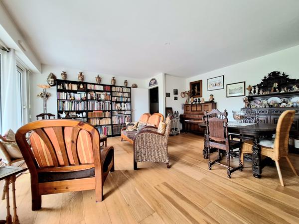 Appartement 4 pièce(s) 3 chambre(s) 99 m²