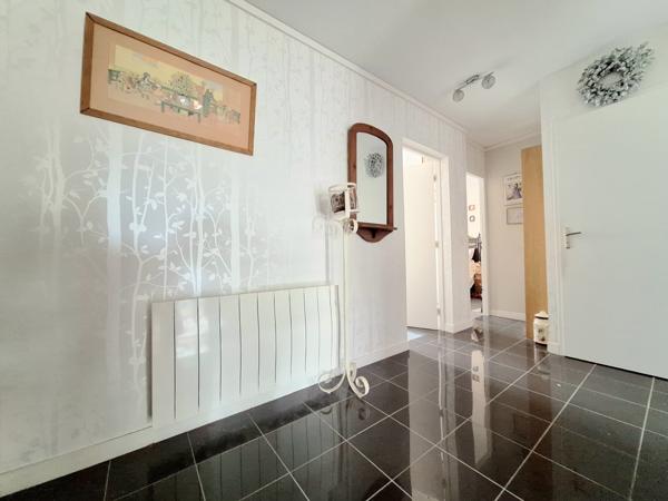 Appartement 4 pièce(s) 3 chambre(s) 99 m²