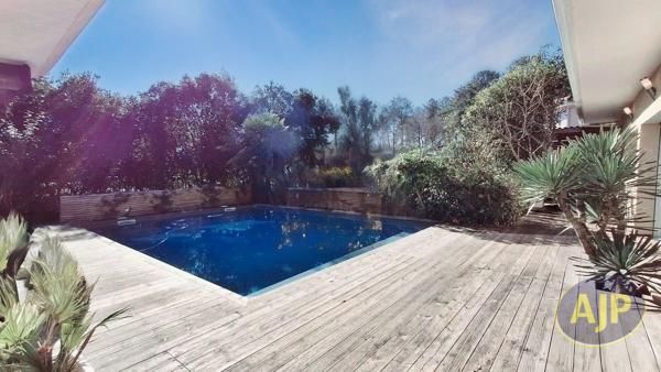 Vente maison Lege Cap Ferret : 890 000 € - AJP Immobilier Lège-Cap-Ferret