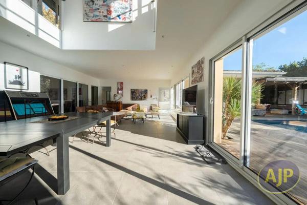 Vente maison Lege Cap Ferret : 890 000 € - AJP Immobilier Lège-Cap-Ferret