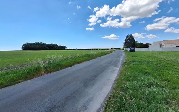 Terrain à vendre    Médis