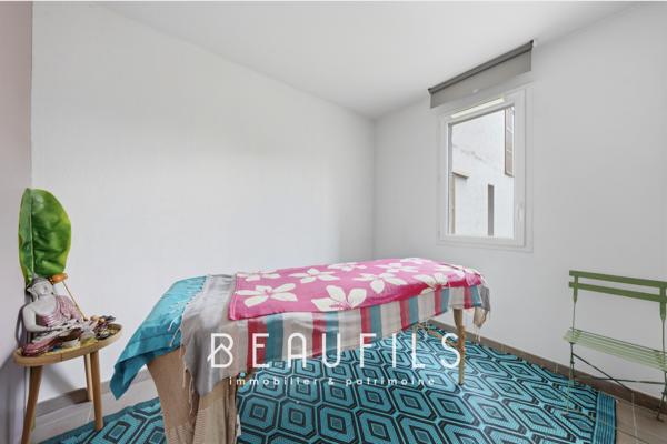 Exclusivité. Appartement F4 avec terrasse à Port Marianne