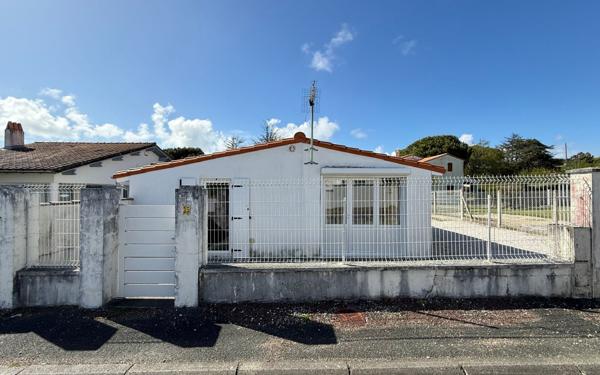 Maison à vendre    3 pièces •  Saint-Palais-sur-Mer