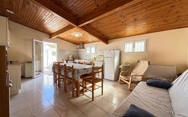 Maison à vendre    3 pièces •  Saint-Palais-sur-Mer