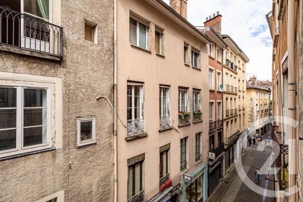 Immeuble à vendre  718,66 m 2   GRENOBLE  - 38