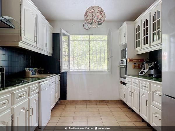 Maison de plain-pied, 3 chambres avec jardin et garage – Secteur Pompignane