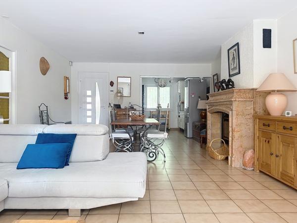 Maison de plain-pied, 3 chambres avec jardin et garage – Secteur Pompignane