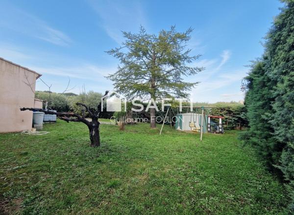 Une maison chaleureuse et lumineuse