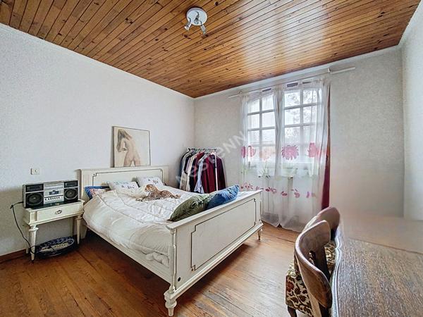 Maison spacieuse 2 appartementss à vendre à Salignac - Réf 1440