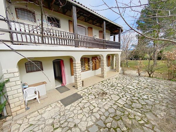 Maison spacieuse 2 appartementss à vendre à Salignac - Réf 1440