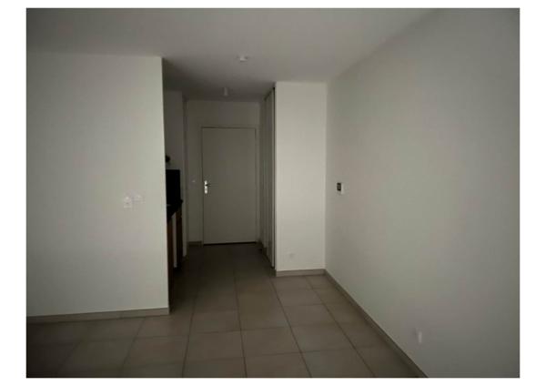 Chenôve (21300) DIJON STUDIO NEUF 33m2 avec Terrasse et parking