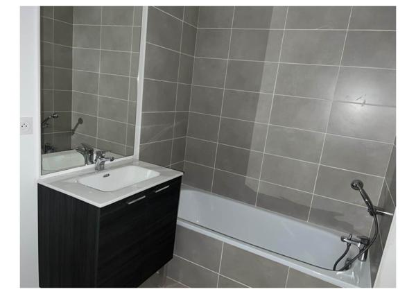 Chenôve (21300) DIJON STUDIO NEUF 33m2 avec Terrasse et parking