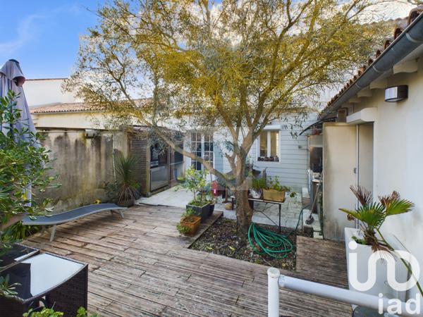Maison à vendre 6 pièces 178 m² Sainte-Marie-de-Ré