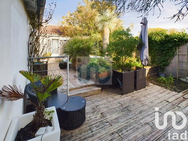 Maison à vendre 6 pièces 178 m² Sainte-Marie-de-Ré