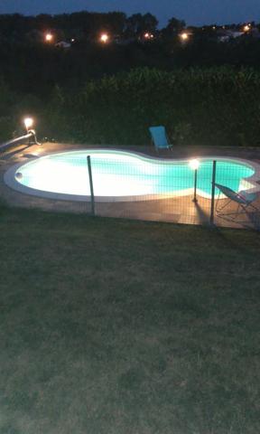 PAVILLON DE PP AVEC PISCINE