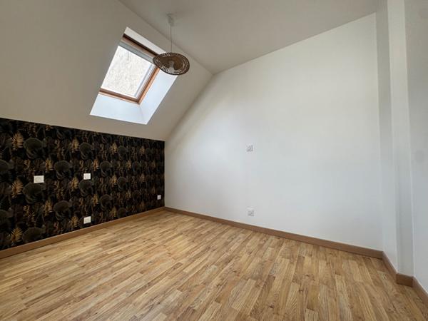 Appartement - 4 pièces - 93 m²