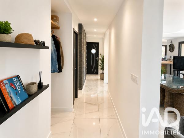 Maison à vendre 10 pièces 244 m² Figeac
