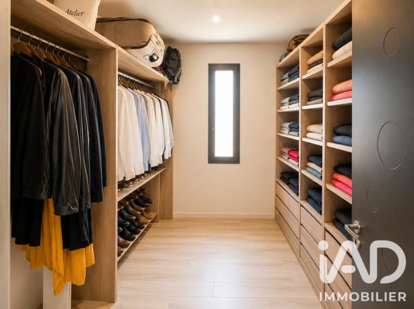 Maison à vendre 10 pièces 244 m² Figeac