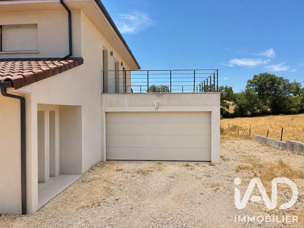 Maison à vendre 10 pièces 244 m² Figeac