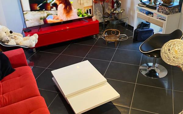 Maison à vendre    5 pièces • 174 m2 Oissel