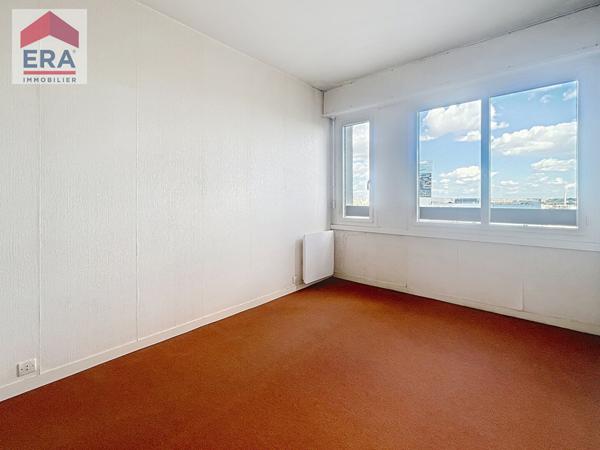 A VENDRE AUX PORTES DE PARIS - 3 PIECES 70m²