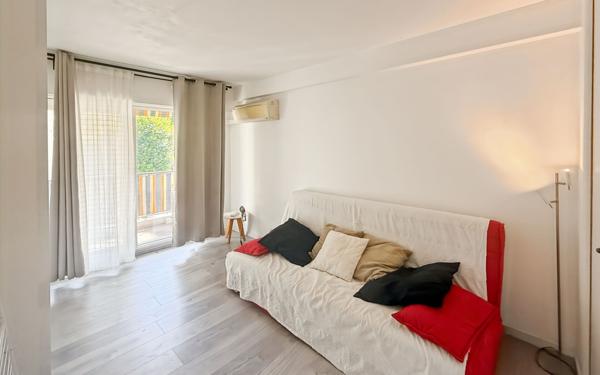 Appartement à louer    3 pièces • 78,67 m2 Cannes