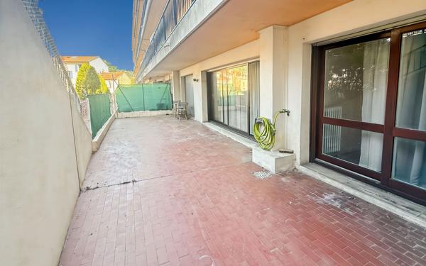 Appartement à louer    3 pièces • 78,67 m2 Cannes