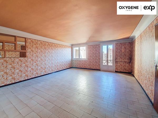 Maison de village avec grand garage au coeur de Rivesaltes