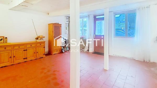 Maison de 159m2 avec 3091m2 de terrain arboré