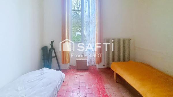 Maison de 159m2 avec 3091m2 de terrain arboré