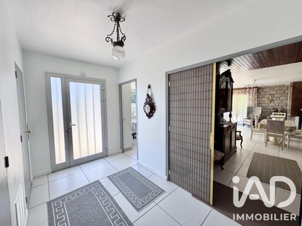 Maison à vendre 5 pièces 128 m² Saint-Just-Saint-Rambert
