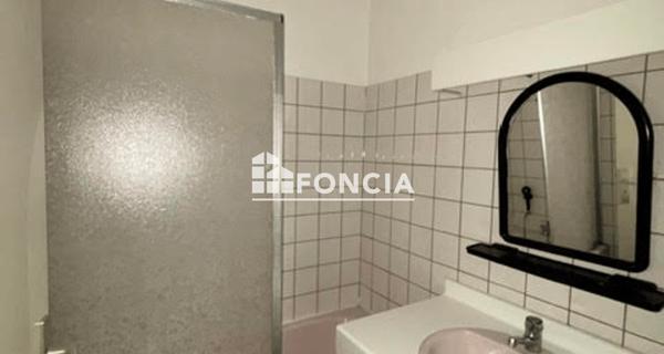 Location Appartement 2 pièces 45.36 m² - Nancy 54000