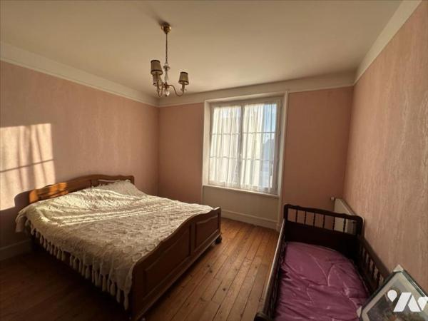 Maison de ville MONTEBOURG  (50310)