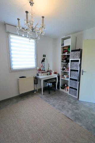 Jolie maison lumineuse de 95 m² avec garage – 4 chambres – Secteur cal