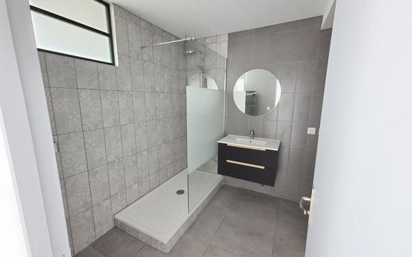 Appartement à vendre    3 pièces • 57,79 m2 Pompey