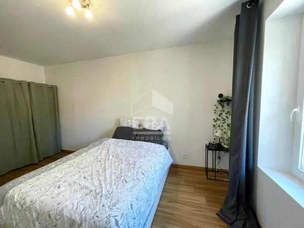 Maison de ville avec local commercial