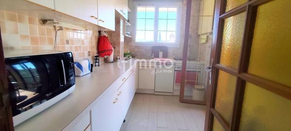 Maison individuelle avec jardin.