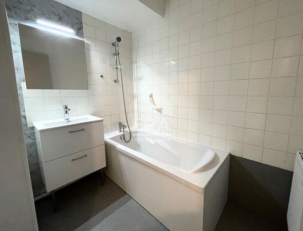 Appartement Caen 1 pièce(s) 27 m2