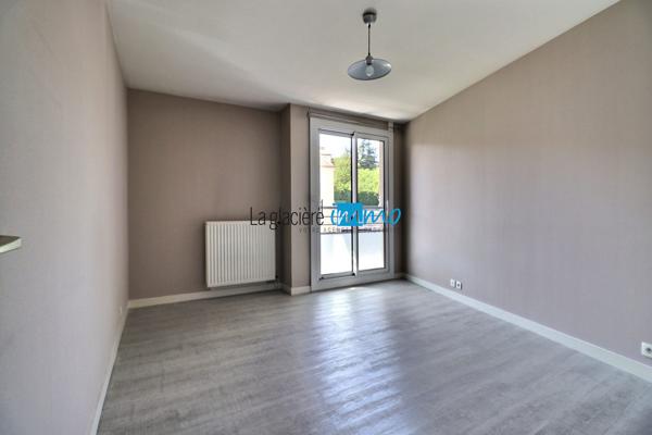 T3 Lumineux avec Terrasse, Cave et Garage – Clermont-Ferrand