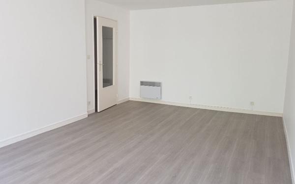 Appartement à louer    3 pièces •  Melun
