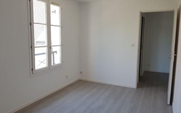 Appartement à louer    3 pièces •  Melun