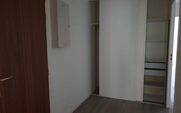 Appartement à louer    3 pièces •  Melun