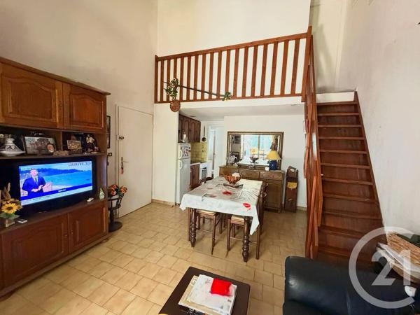 Maison à vendre  3 pièces - 50,20 m 2   BANDOL  - 83