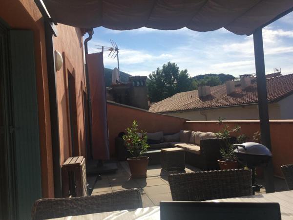 Bel appartement duplex avec terrasse