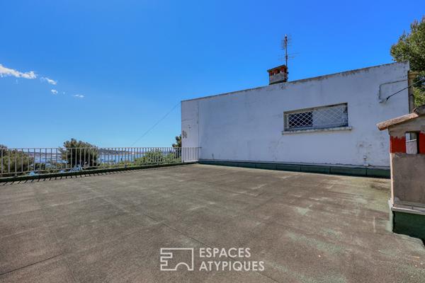 Appartement dernier étage face à la baie du Lazaret