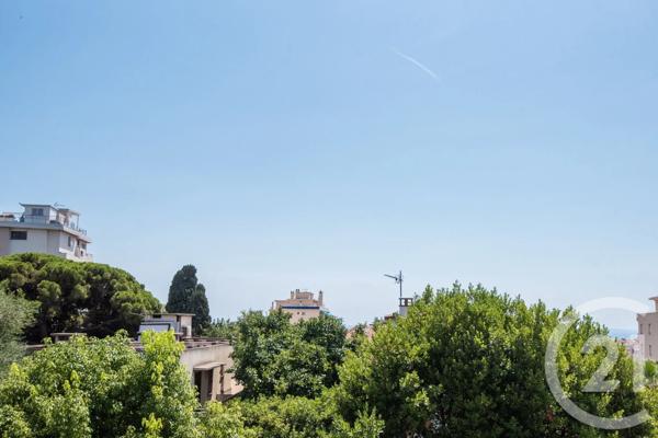Maison à vendre  4 pièces - 107,66 m 2   NICE  - 06